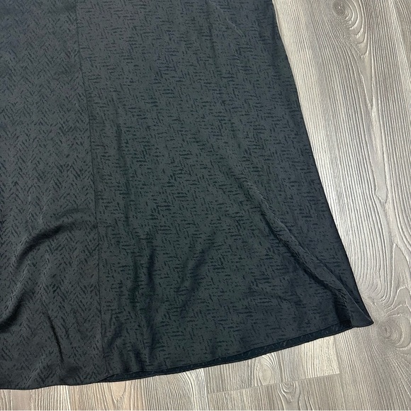 Rag & Bone Black Letti Satin Jacquard Midi Skirt Size 6 Herringbone Pattern - Picture 2 of 6